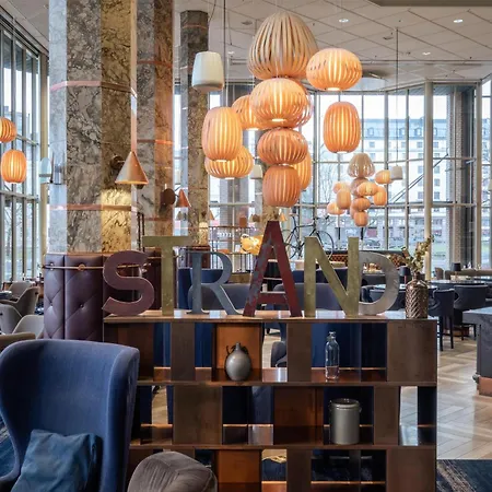 Hilton Ξενοδοχείο 5*